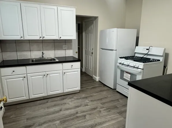 (undisclosed Address), Arlington, MA 02474