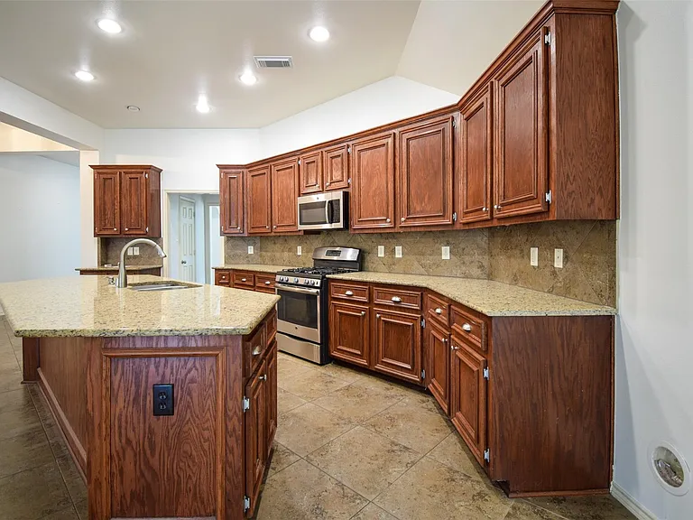 1511 Eden Meadows Dr — Photo 19