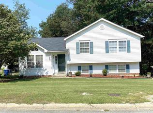 319 Three Oaks Dr, Lexington, SC 29073