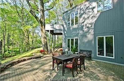 5th image of 6122 Old Dominion Dr