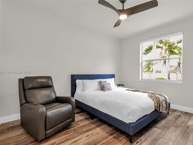 950 Marina Dr — Photo 30