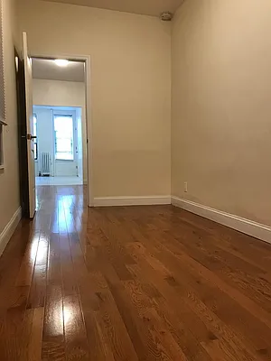 Rented by Modern Spaces | media 8