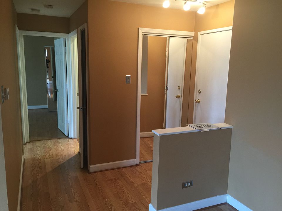 2nd image of 1557 Jill Ct