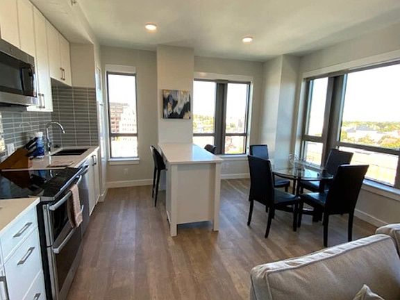 2nd image of 1 Chestnut St Floor 11-ID1050414P