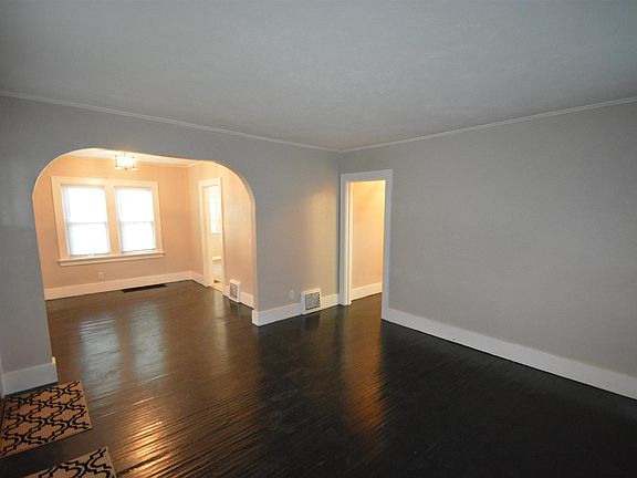 2nd image of 1603 27th St