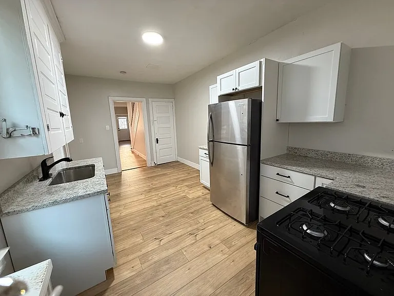 66 N Tremont St — Photo 2