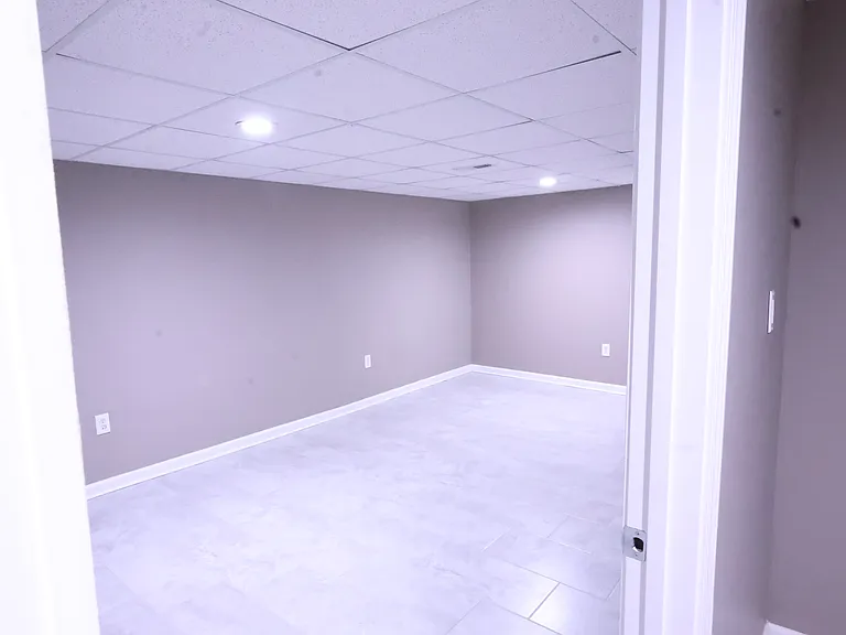 2721 Brackenwood Dr — Photo 26