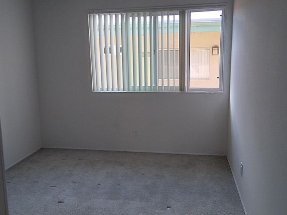 5th image of 551 Avenue A #J