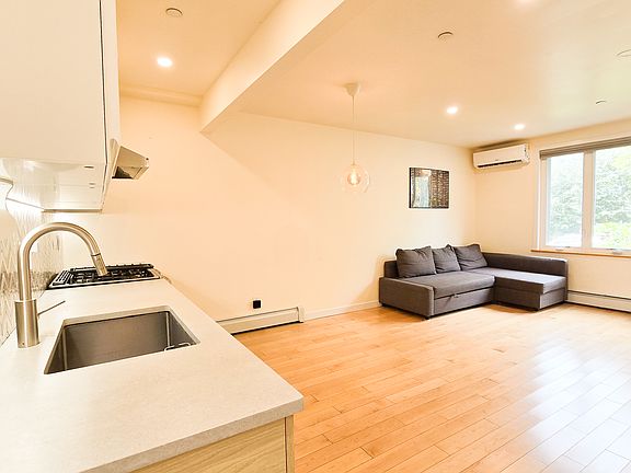 4th image of 1708 Dekalb Ave Floor 1