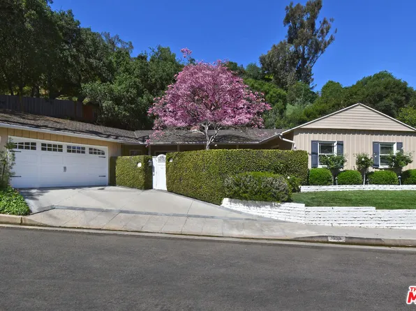 3853 Stone Canyon Ave, Sherman Oaks, CA 91403