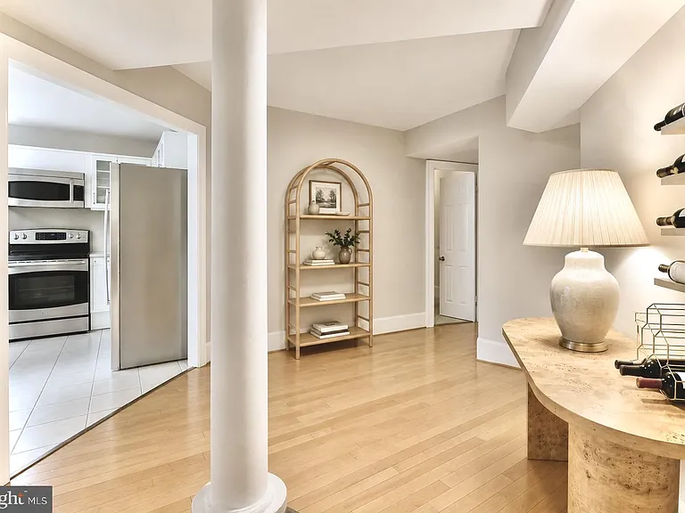 2153 California St NW #1 — Photo 10