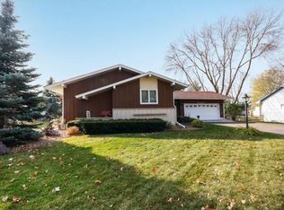 8509 Hopewood Ln N, Minneapolis, MN 55427