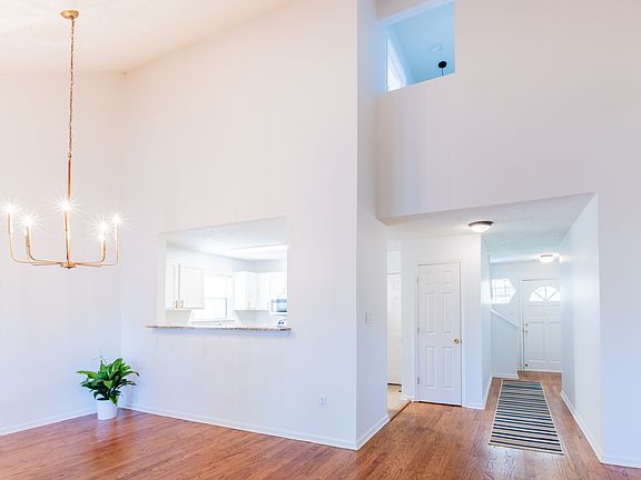 2nd image of 541 Pointe South Dr