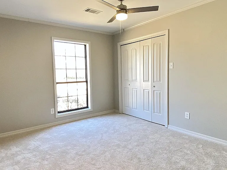 206 Stonecliff Dr — Photo 21