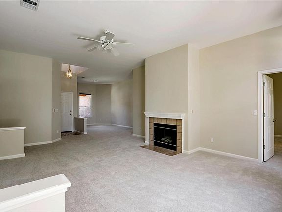 5th image of 4009 Clubhouse Ct