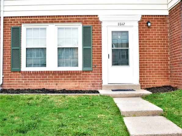 8842 Cherry Oak Ct, Manassas, VA 20109