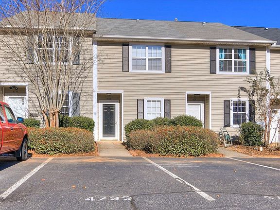 2nd image of 4733 Brookwood Ln