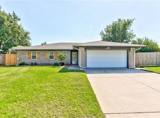 8201 Karla Ln, Oklahoma City, OK 73132