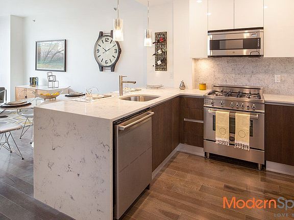 5th image of 1135 45th Ave APT 5C