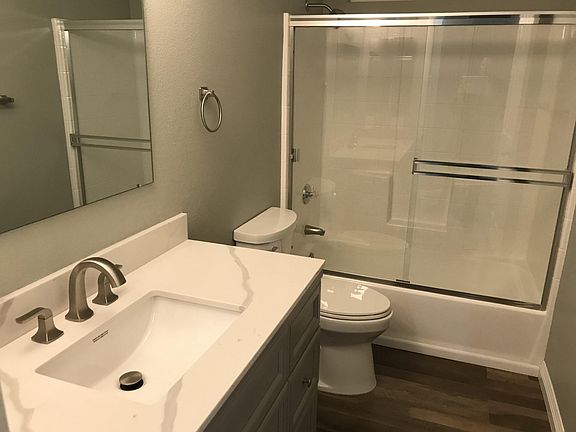 5th image of 1706 Canyon Crest Ln