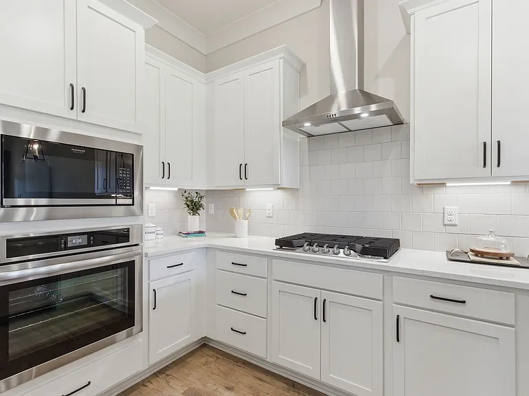 308 Buckwood Ln — Photo 13