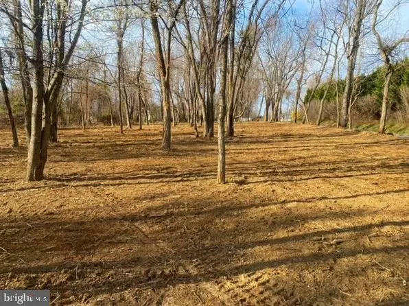 Morrisonville Rd, Lovettsville, VA 20180