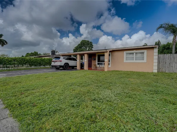 6751 Harding St, Hollywood, FL 33024