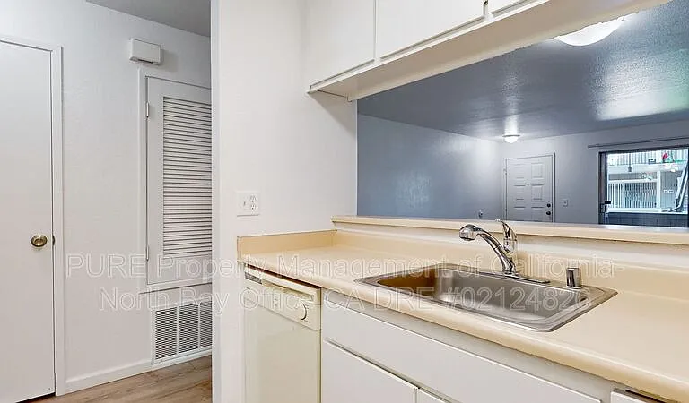 1450 E Cotati Ave #3 — Photo 5