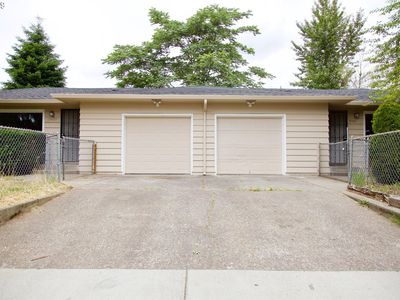 15409 SE Stark St, Portland, OR, 97233