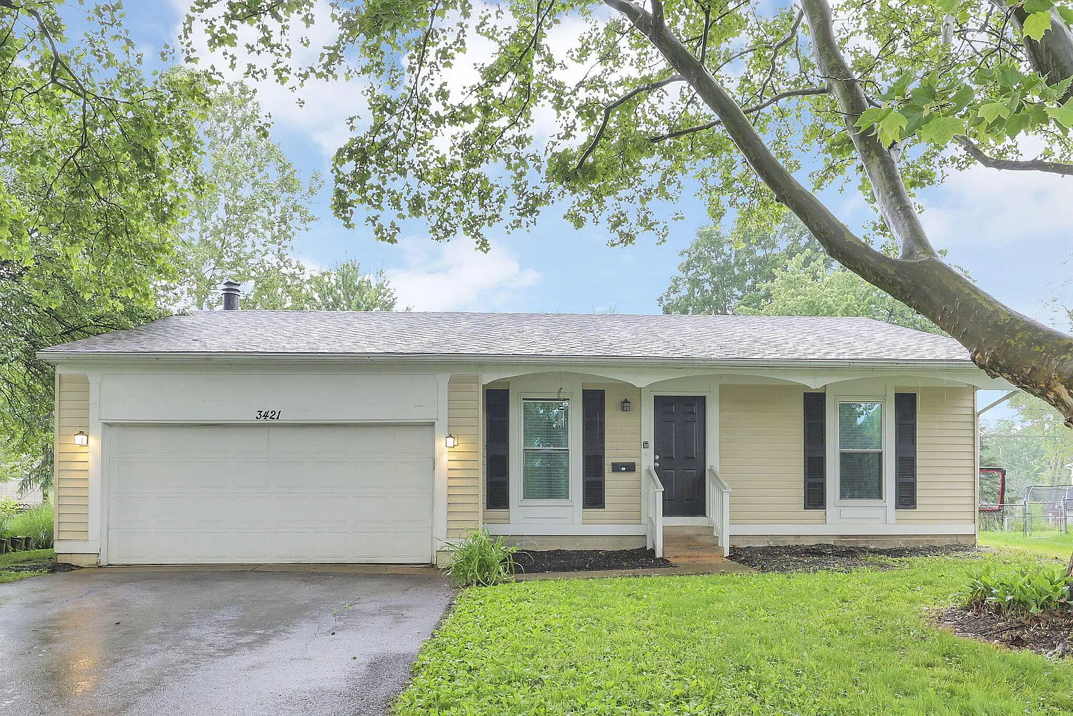 3421 Montford Rd S photo 1