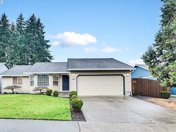2nd image of 9602 NE 45th Pl