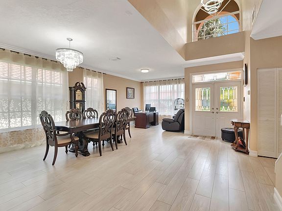 3rd image of 13599 Breton Lane E