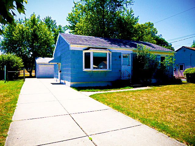 1st image of 247 Burmon Dr