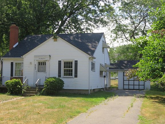 2nd image of 663 Eaton Rd