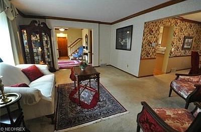 3rd image of 17960 Saratoga Trl