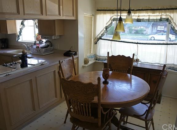5th image of 9349 Gerald Ave