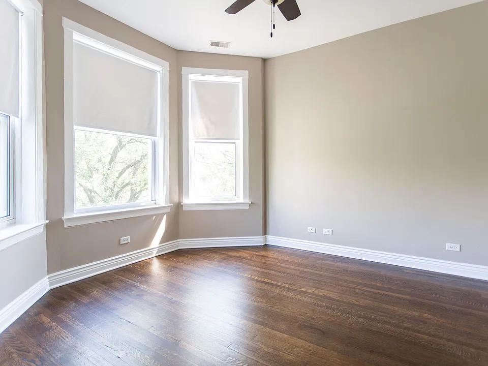 1523-3 Living Room