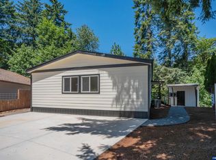 1598 40th Ln, Sweet Home, OR 97386