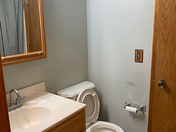 5th image of 1609 Viking Dr