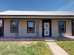 1004 S Oakes St, San Angelo, TX 76903