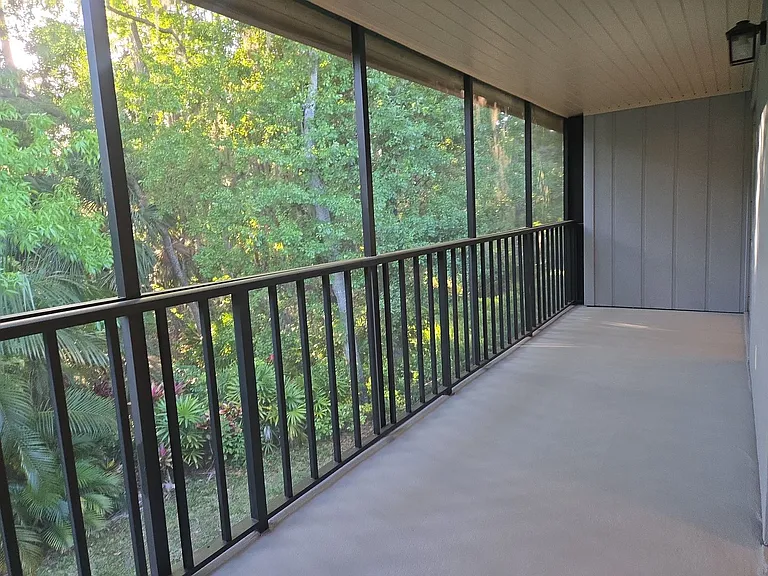 160 Live Oak Woods Ct #4D — Photo 20