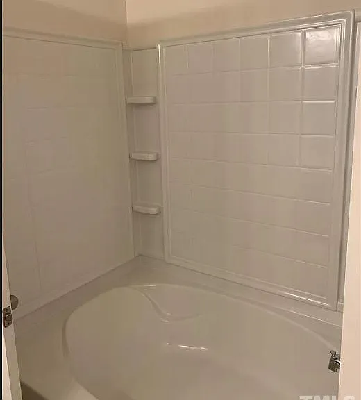 605 Minnestott Way — Photo 3