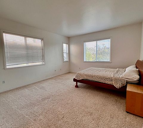 2nd image of 17295 Via Del Campo