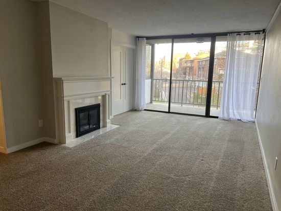 241 N Vine St APT 308, Salt Lake City, UT 84103
