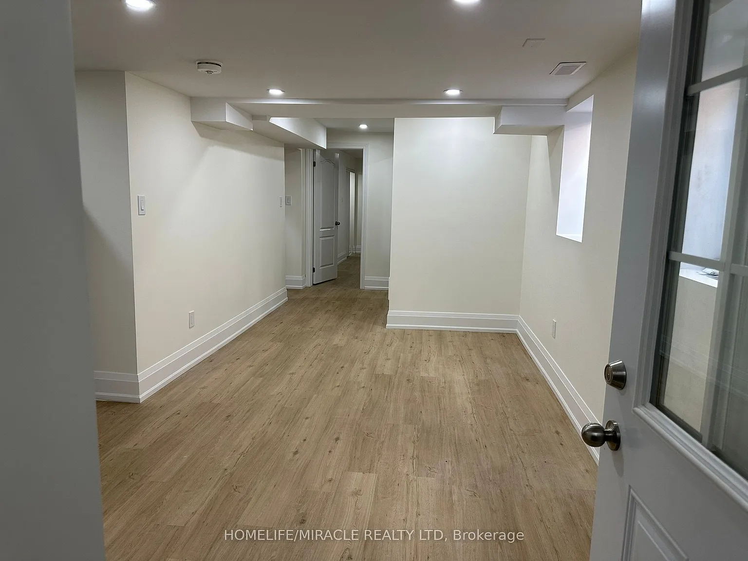 2 bed, $2,200 — Photo 4