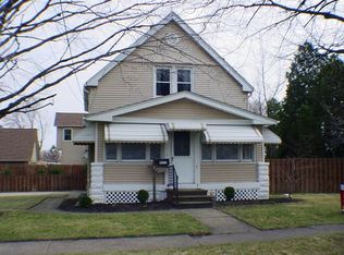 4655 W 11th St, Cleveland, OH