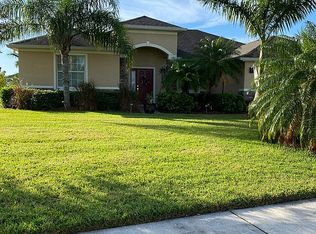 4415 9th Mnr SW, Vero Beach, FL 32968