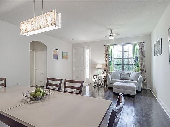 3rd image of 7961 Hampton Lake Dr