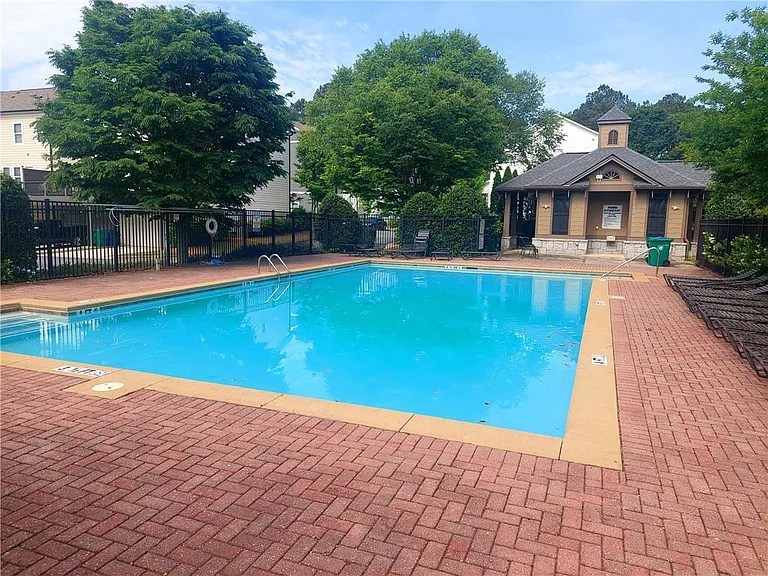 1213 Watson Trl SE — Photo 25