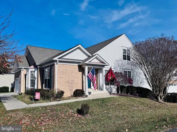 12165 Eddystone Ct, Woodbridge, VA 22192